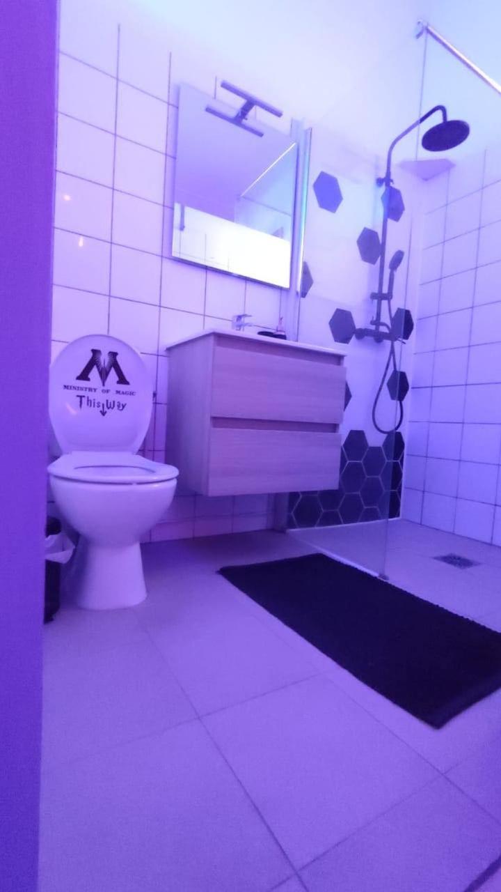 La Chambre Des Sorciers - Logement Independant Sainte-Marie Zewnętrze zdjęcie
